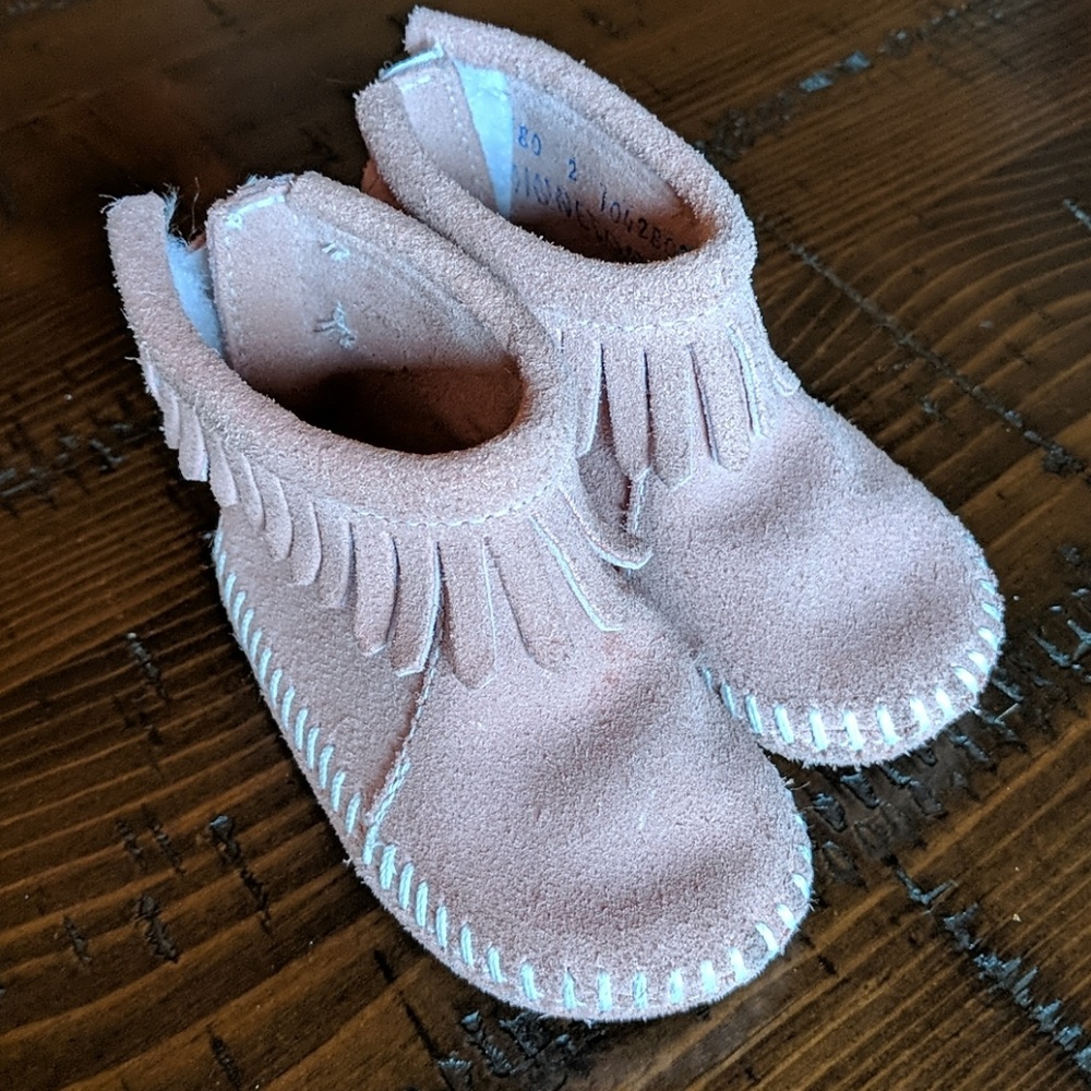Minnetonka mocs